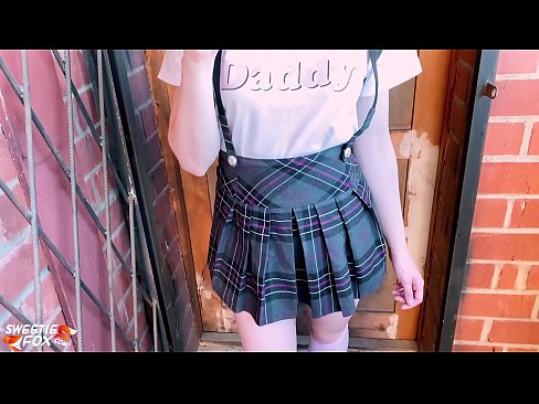 ❤️ Ученичка си го цица курот длабоко и се ебе наместо часови. ❤❌ Ебате видео кај нас ❌❤